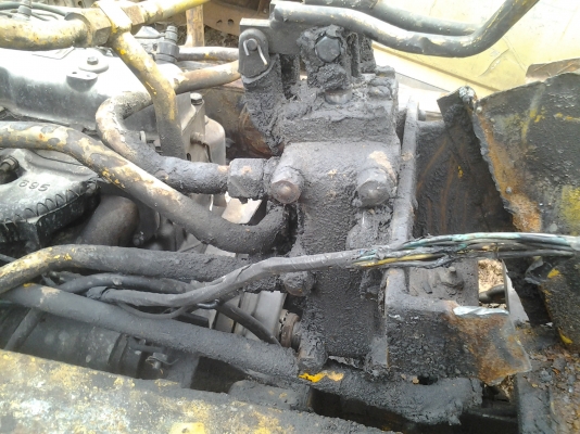 ขายตามสภาพรถฟอร์คลิฟต์ไว้ทำอะไหลเครื่องอีซูซุลดเหลือ38000บาท