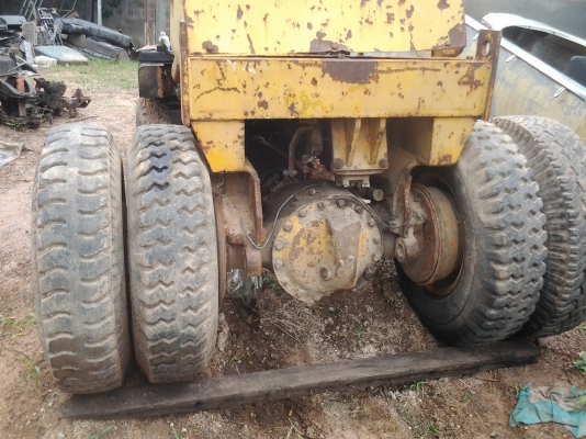 ขายตามสภาพรถฟอร์คลิฟต์ไว้ทำอะไหลเครื่องอีซูซุลดเหลือ38000บาท