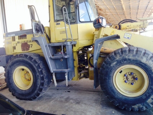 รถตัก KOMATSU WA300-3 แขนยาวพิเศษ