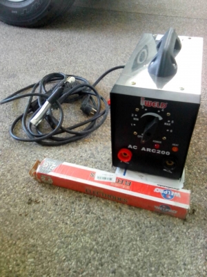 เครื่องเชื่อม IWELD (Inverter) มือสอง สภาพดีเยี่ยม ใช้น้อยมาก