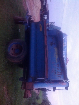 ขายเครื่องสีข้าว 7 ฟุตเกษตรพัฒนา พร้อมเทลเลอร์ลาก 39000 บาท