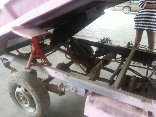 Tuk Tuk ดั้มไฟฟ้า