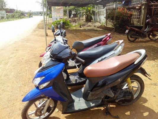 ขายเหมาสามคัน มีโอตาโต+คลิ๊กล้อแม็กสองคัน