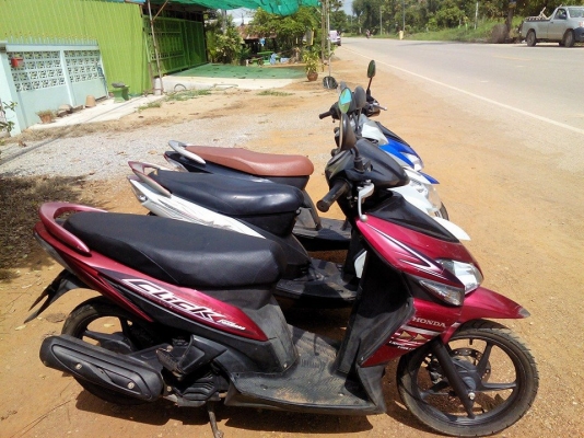 ขายเหมาสามคัน มีโอตาโต+คลิ๊กล้อแม็กสองคัน