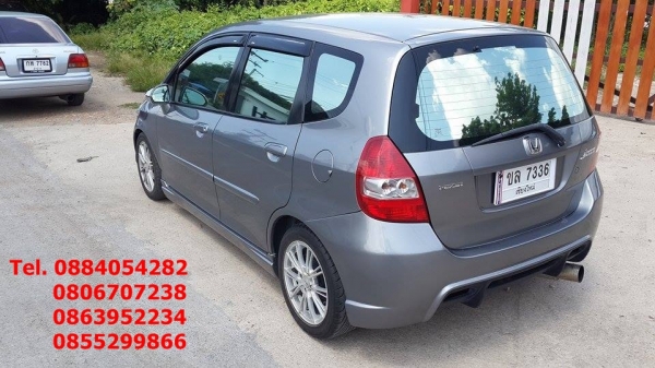 ขาย Honda Jazz ปี 47 สีเทาสวยๆ ชุดแต่งรอบคัน ราคา 208,000 บาท +++++++++++ ขาย Honda Jazz ปี 47 สีเทาสวยๆ ชุดแต่งรอบคัน ราคา 208,000 บาท +++++++++++