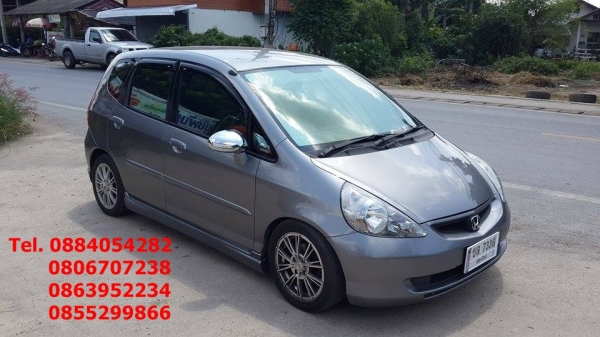 ขาย Honda Jazz ปี 47 สีเทาสวยๆ ชุดแต่งรอบคัน ราคา 208,000 บาท +++++++++++