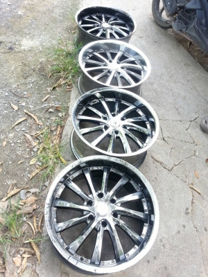 ขอบ20  งานนอกครับใส่กระบะ6รู