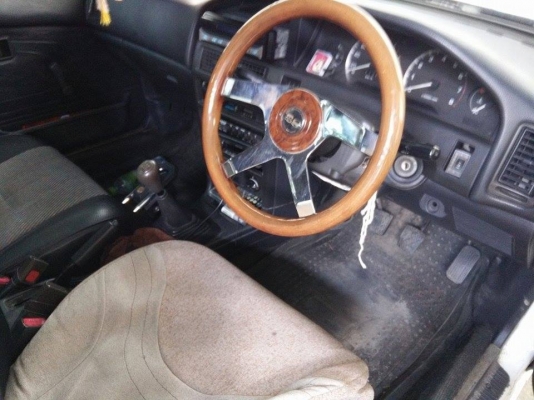 ฝากขายรถบ้านโคโยต้า โคโรล่า (โดเรม่อน) เครื่อง1500 ติดแก๊ส เกียร์ธรรมดา 55000 ต่อรองได้เจ้าของขายเองครับ]ลดเหลือ50000