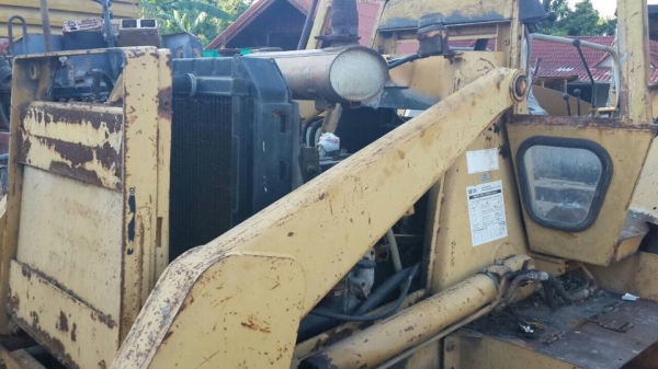 ขายรถขุดหลังตักหน้าCAT428B