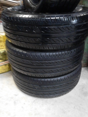 215/60R16 Firestone TZ700 ชุด 4 เส้น สวยมาก ดอกยางหนาเสมอ ปี2012 ( 4412 ) ชุด 4 เส้น  TEL.081-427-3941