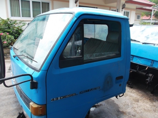 ขายหัว NPR 115แรง  อุปกรณ์ครบ  หัวนอก