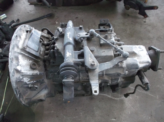 ขายเกียร์ ROCKY 7 เกียร์เดินหน้า  เกียร์นอก