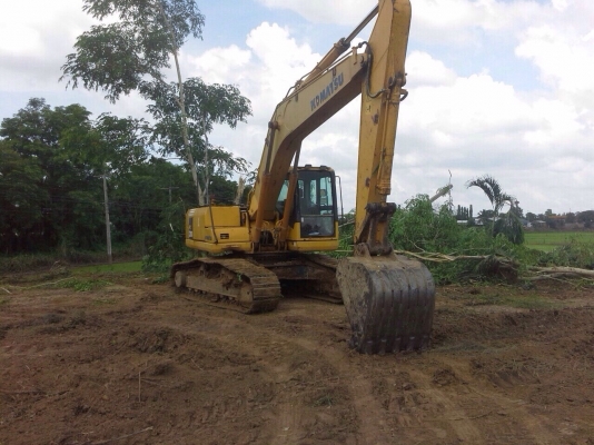 ขายรถแบ็คโฮ KOMATSU PC200-7 ปี 2005 ไมล์ชั่วโมง 14,xxx เล่มทะเบียน