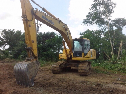 ขายรถแบ็คโฮ KOMATSU PC200-7 ปี 2005 ไมล์ชั่วโมง 14,xxx เล่มทะเบียน