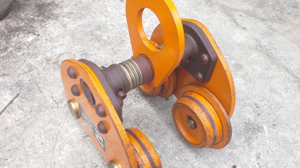 ขายรอกวิ่งบนราง VITAL 2 TON