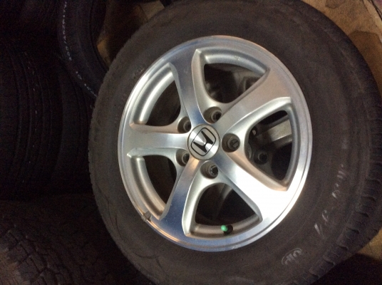 ขายแม็กcivicพร้อมยางดอกหนาปี13 ถูกๆๆ