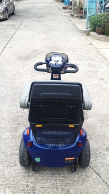 ราคาพิเศษ รถไฟฟ้า 4 ล้อ KUBOTA สำหรับคนแก่หรือคนพิการ เพิ่งมาจากญี่ปุ่น