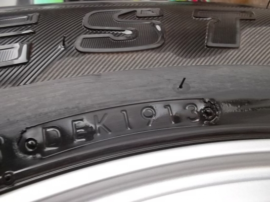 แม็คพร้อมยาง มิตรซูไทรทัน ถอดออกจากป้ายแดง แม็คพร้อมยาง มิตรซูไทรทัน ถอดออกจากป้ายแดง