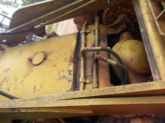 รถตัก TCM  /  4 สูบ.  สนใจติดต่อ 081 - 6079515