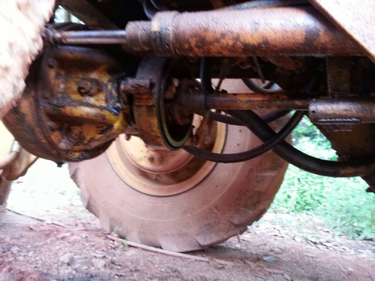 รถตัก TCM  /  4 สูบ.  สนใจติดต่อ 081 - 6079515