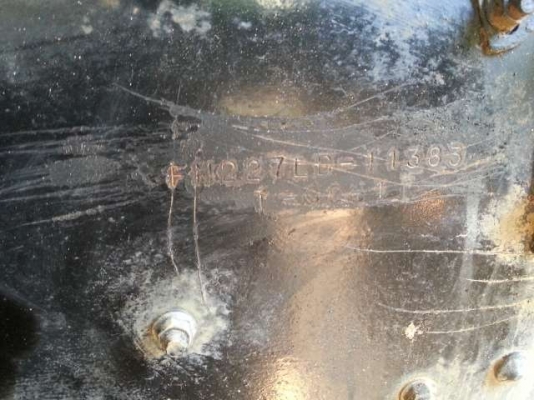 ขาย sumo 227 เครื่องเกียร์ของ3 m( 240 แรง)