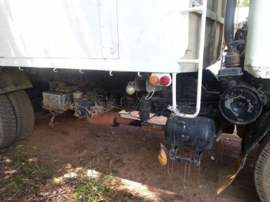 ขาย sumo 227 เครื่องเกียร์ของ3 m( 240 แรง)