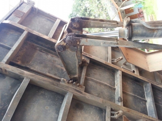 รถฮีโน่ 6 ล้อดั้ม FC9J 175 แรงม้า. ปี 53 ( รถวิ่ง 19x,xxx กม. ) สนใจติดต่อ 081 - 6079515 รถฮีโน่ 6 ล้อดั้ม FC9J 175 แรงม้า. ปี 53 ( รถวิ่ง 19x,xxx กม. ) สนใจติดต่อ 081 - 6079515