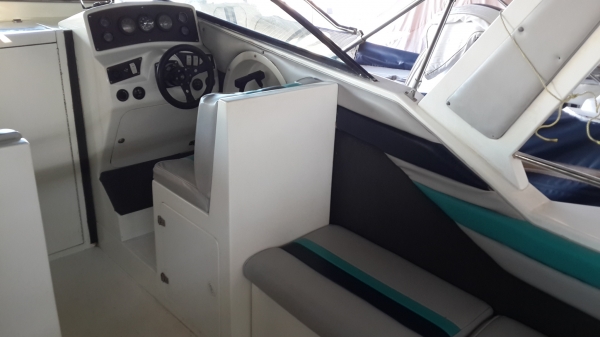 เรือเร็ว speedboat 27 ฟุต พร้อมเทรลเลอร์ 850,000 บาท เรือเร็ว speedboat 27 ฟุต พร้อมเทรลเลอร์ 850,000 บาท