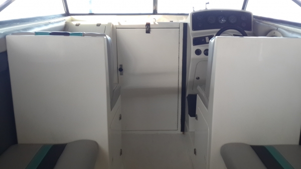 เรือเร็ว speedboat 27 ฟุต พร้อมเทรลเลอร์ 850,000 บาท เรือเร็ว speedboat 27 ฟุต พร้อมเทรลเลอร์ 850,000 บาท