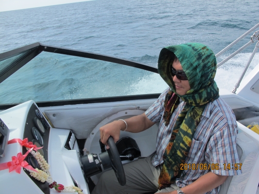 เรือเร็ว speedboat 27 ฟุต พร้อมเทรลเลอร์ 850,000 บาท
