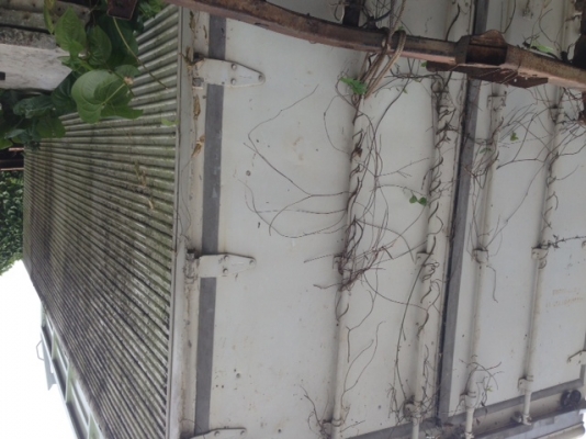 ตู้เปียก10ล้อมี2ตู้ถอดจากรถครับ