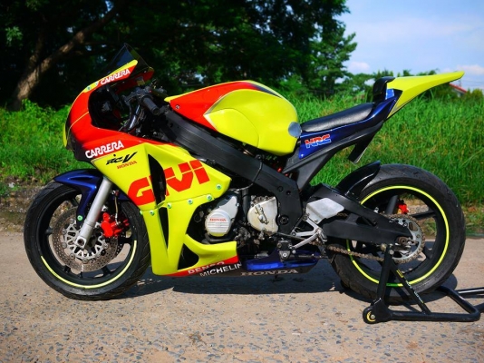 ขาย cbr400 พร้อมทะเบียนแท้ แฟริ่ง Cbr1000 2008 พร้อมครอบถัง ท่อสูตร เครื่องดี ขาย cbr400 พร้อมทะเบียนแท้ แฟริ่ง Cbr1000 2008 พร้อมครอบถัง ท่อสูตร เครื่องดี