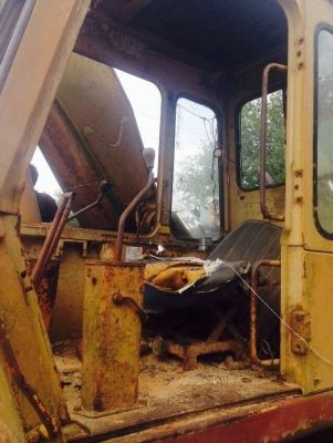 ขายรถแบคโฮ KOMATSU PC 200-2 พร้อมใช้งาน สนใจโทร 081-970-1072