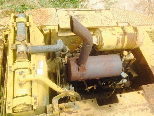 ขายรถแบคโฮ KOMATSU PC 200-2 พร้อมใช้งาน สนใจโทร 081-970-1072