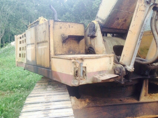 ขายรถแบคโฮ KOMATSU PC 200-2 พร้อมใช้งาน สนใจโทร 081-970-1072