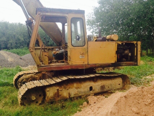ขายรถแบคโฮ KOMATSU PC 200-2 พร้อมใช้งาน สนใจโทร 081-970-1072 ขายรถแบคโฮ KOMATSU PC 200-2 พร้อมใช้งาน สนใจโทร 081-970-1072