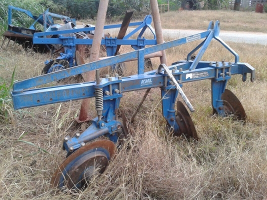 ขายแล้ว ขอบคุณ พี่อิทธิพล อ.โพธิ์ชัย จ.ร้อยเอ็ด มารับหางไถ3จาน ไคเฮงหลี จักรกล  รุ่นใหม่สภาพสวยถึงที่ร้าน