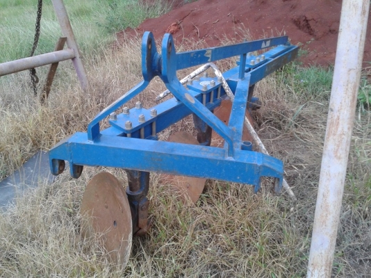 ขายแล้ว ขอบคุณ พี่อิทธิพล อ.โพธิ์ชัย จ.ร้อยเอ็ด มารับหางไถ3จาน ไคเฮงหลี จักรกล  รุ่นใหม่สภาพสวยถึงที่ร้าน