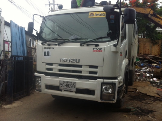 ขายดาวน์รถ10ล้อ 2 เพลาดั้ม Isuzu FVZ 300 แรงม้า ปี 2556 ใช้งาน 25,000 กิโลเท่านั้น