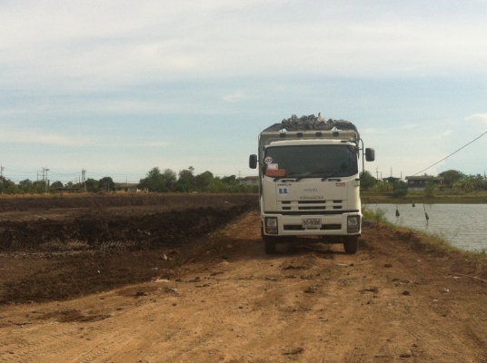 ขายดาวน์รถ10ล้อ 2 เพลาดั้ม Isuzu FVZ 300 แรงม้า ปี 2556 ใช้งาน 25,000 กิโลเท่านั้น