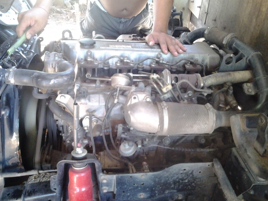 ISUZU    NKR  130  เทอร์โบ  ปี52   ยาว  4เมตร30 ทะเบียนพร้อม