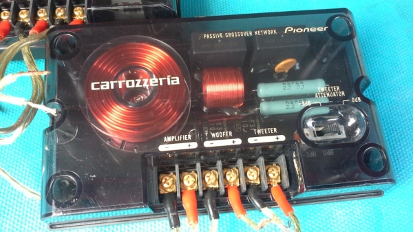 รุ่นใหญ่!! ลำโพงแยกชิ้น Pioneer TS-V07A Woofer + Twister + Passive รุ่นใหญ่!! ลำโพงแยกชิ้น Pioneer TS-V07A Woofer + Twister + Passive
