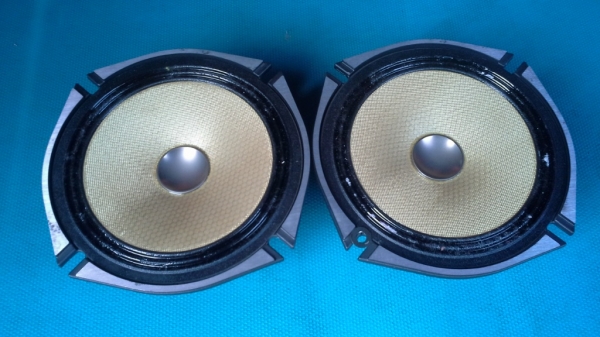 รุ่นใหญ่!! ลำโพงแยกชิ้น Pioneer TS-V07A Woofer + Twister + Passive รุ่นใหญ่!! ลำโพงแยกชิ้น Pioneer TS-V07A Woofer + Twister + Passive