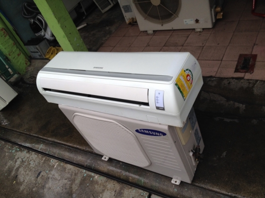 **** ขายแอร์ Samsung 12500 BTU สภาพสวย ****