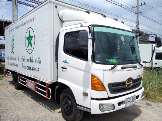 6 ล้อกลาง  *Euro.2*  HINO  MEGA  FC4J 150 แรงม้า+Turbo+Inter *ยาว 5.50 ม.*  *รถห้างแท้*  (มีกระบะเปลี่ยนให้)