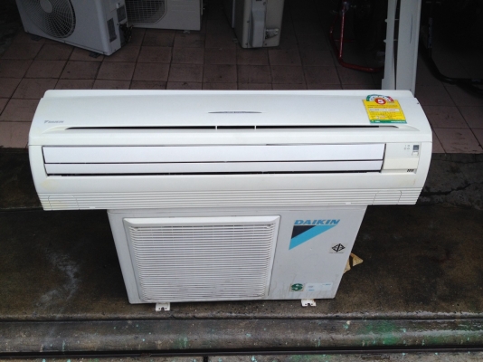 **** ขายแอร์ DAIKIN 13000 BTU สภาพสวย ****