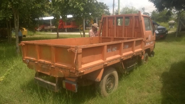 ขายถูก TOYOTA DYANA