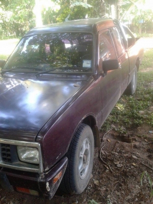 ขาย อีซุซุ KB แค๊บ2200หลังคาโป่ง ขายถูก ขาย อีซุซุ KB แค๊บ2200หลังคาโป่ง ขายถูก