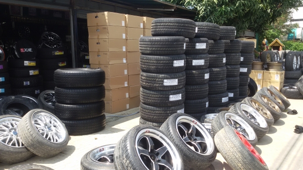 ล้อใหม่ยางใหม่ขอบ20ชุดละ25500