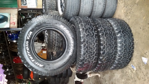 ยาง BF265 75 16ปี10ชุดละ8500